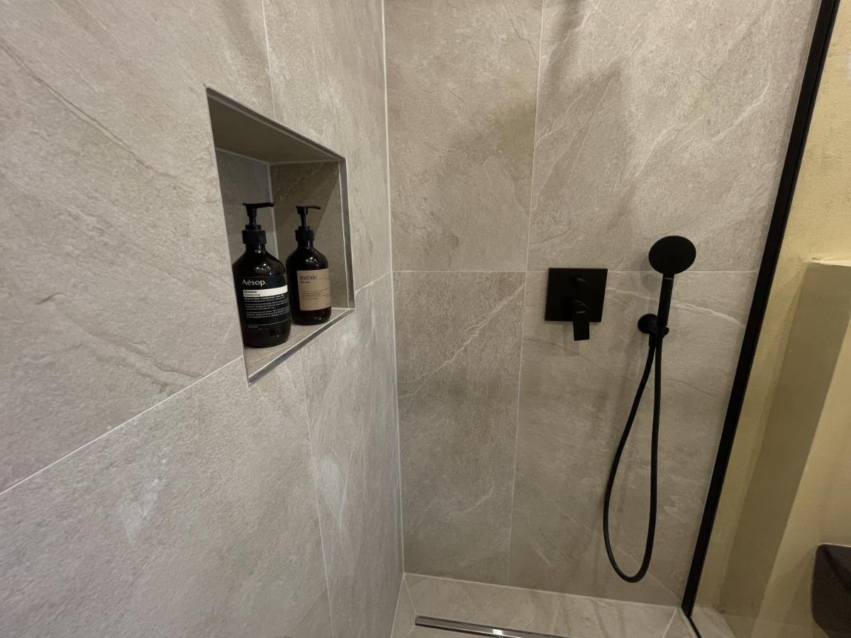 Cozy Apartment Matijas With Private Parking And Terrace 斯普利特 外观 照片